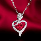 Collar con Colgante de Corazón de Plata y Rubí