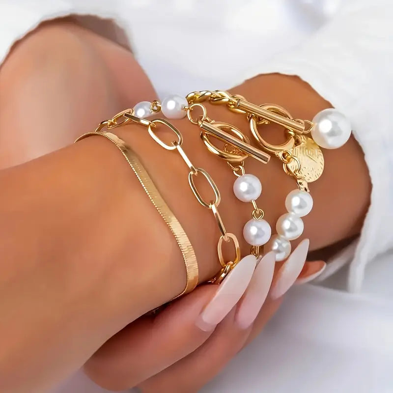 Conjunto Chic de 4 Pulseras de Oro – Serpiente, Perlas y Eslabones | Oro