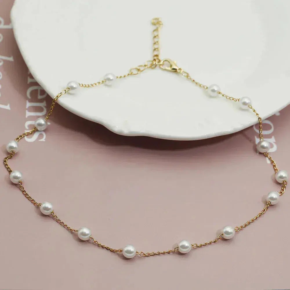 Collar de Cadena de Perlas Espaciadas de Oro