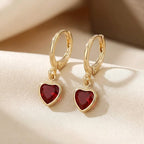 Pendientes Colgantes de Corazón de Oro y Rubí