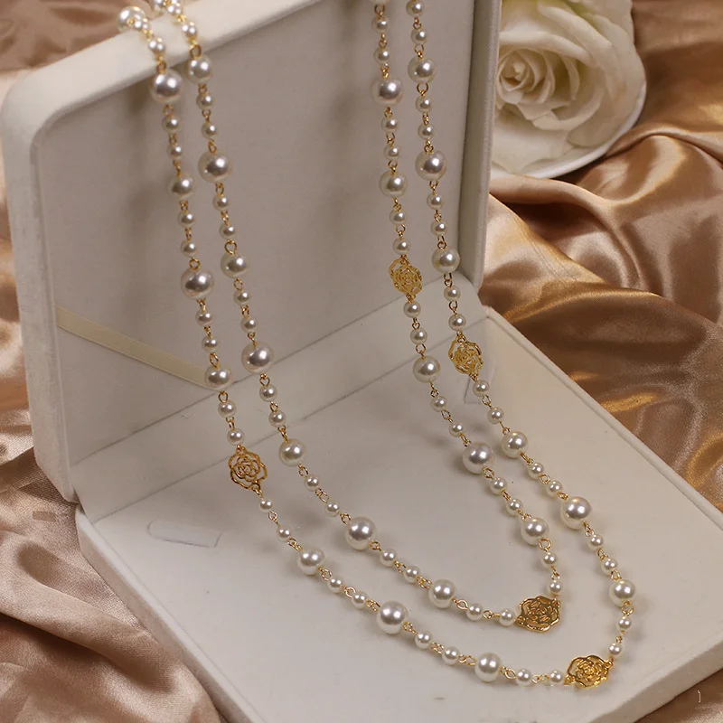 Elegante Collar de Oro y Perla