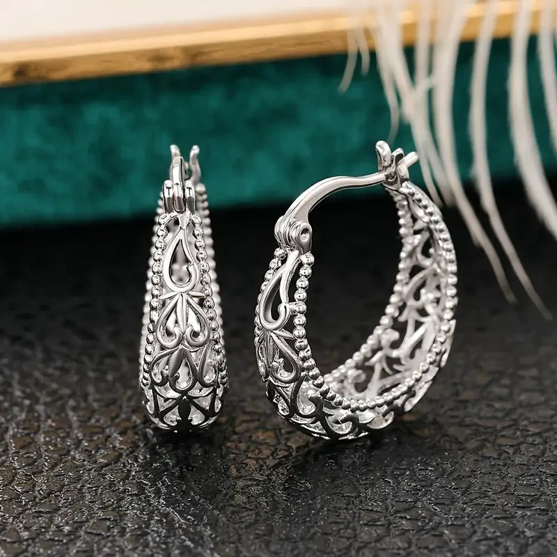 Pendientes Antiguos Calados de Cesta | Oro Blanco